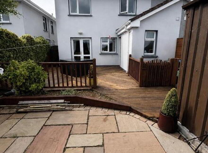 64 Hazelwood, Loughrea, H62YY77