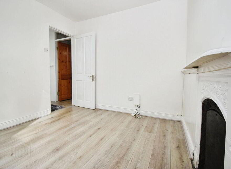 1 Glena Cottages, Gardiner's Hill Avenue, St. Lukes, T23X2FW