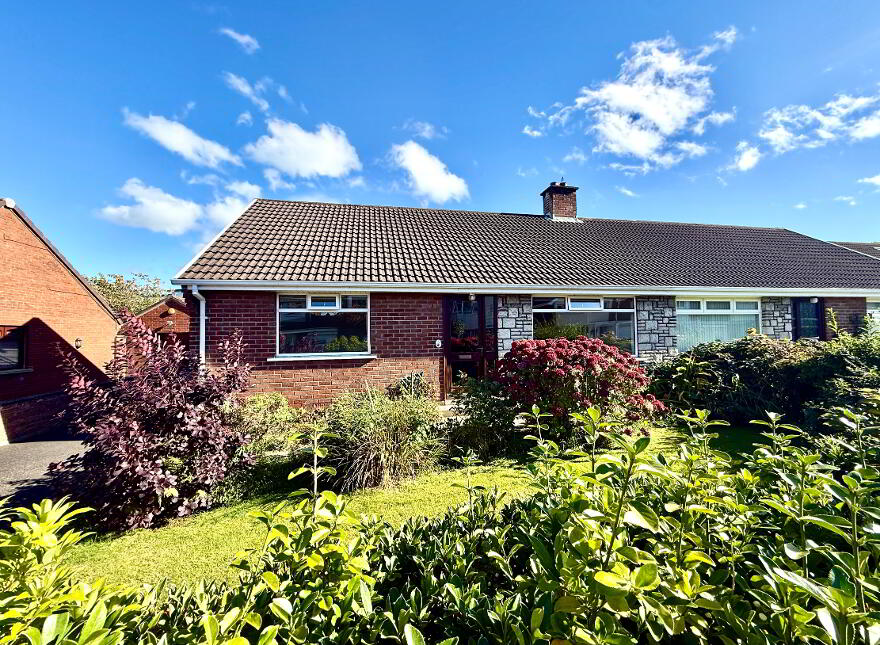 28 Seventree Road, Waterside, Derry, BT47 5QH