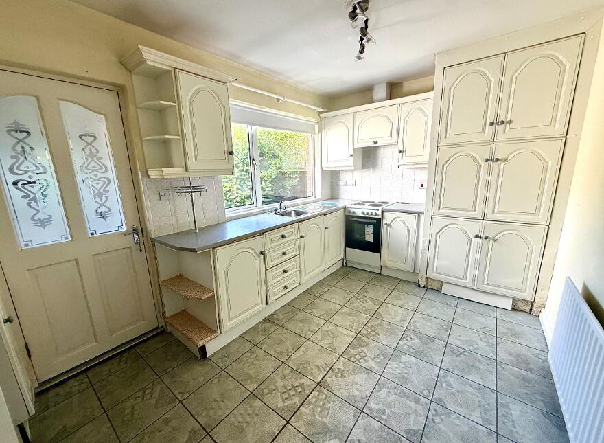 28 Seventree Road, Waterside, Derry, BT47 5QH