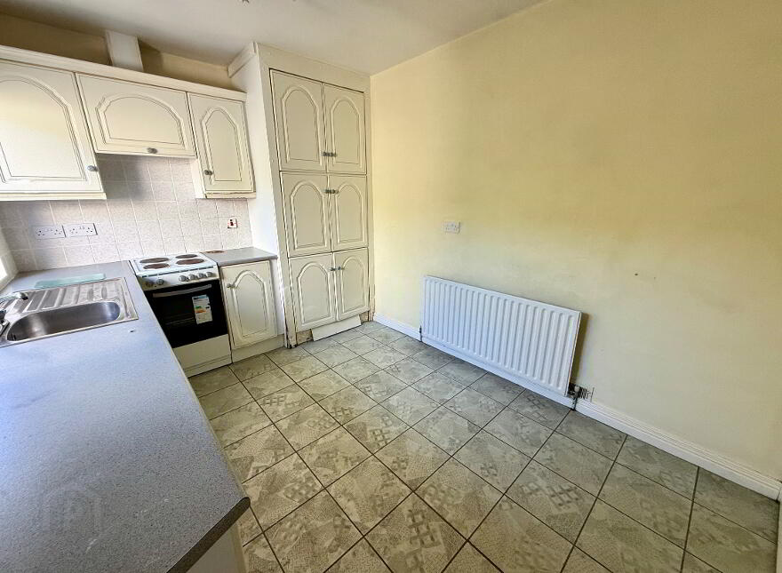 28 Seventree Road, Waterside, Derry, BT47 5QH