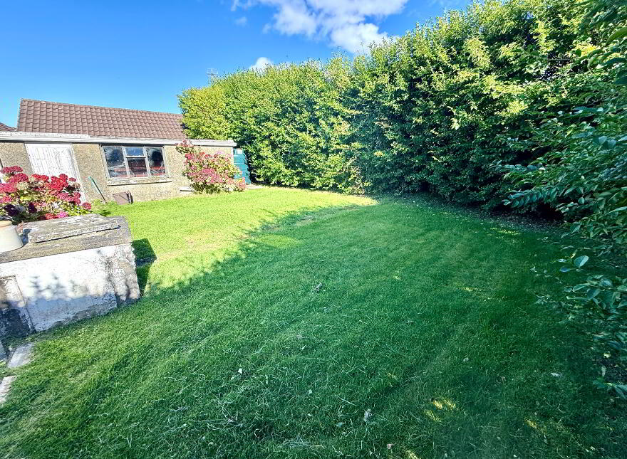 28 Seventree Road, Waterside, Derry, BT47 5QH