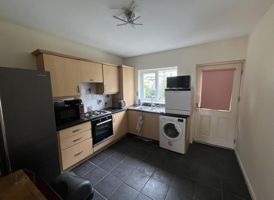 4 Kingscourt Close, Belfast, BT6 9AP