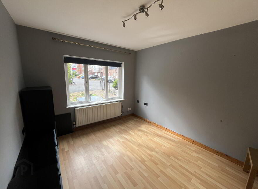 4 Kingscourt Close, Belfast, BT6 9AP