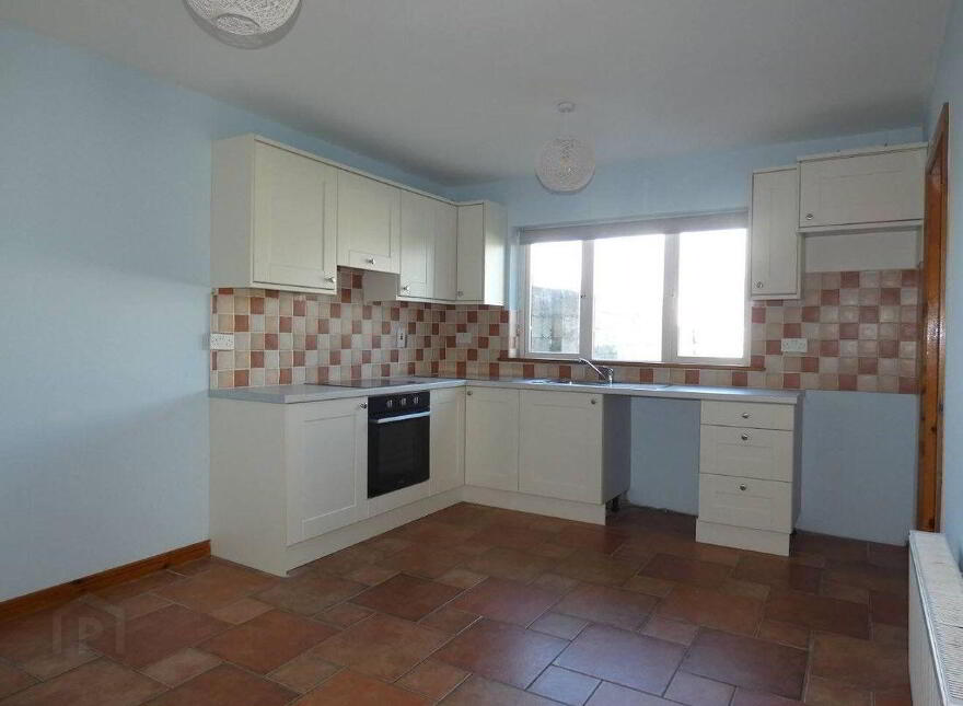 27 Westwood, Golf Links Road, Ennis, V95K2T4