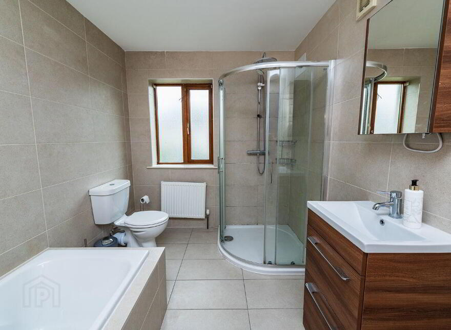 27 Pomeroy Park, Rathangan, R51NW92