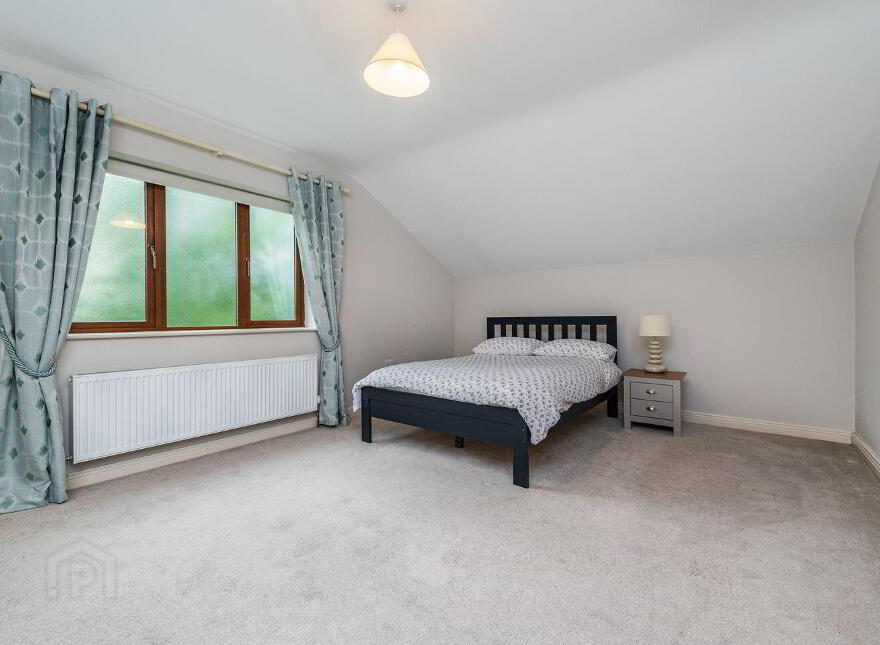 27 Pomeroy Park, Rathangan, R51NW92