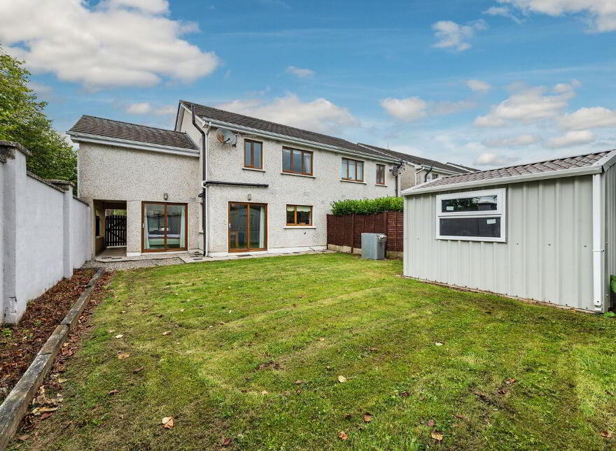 27 Pomeroy Park, Rathangan, R51NW92
