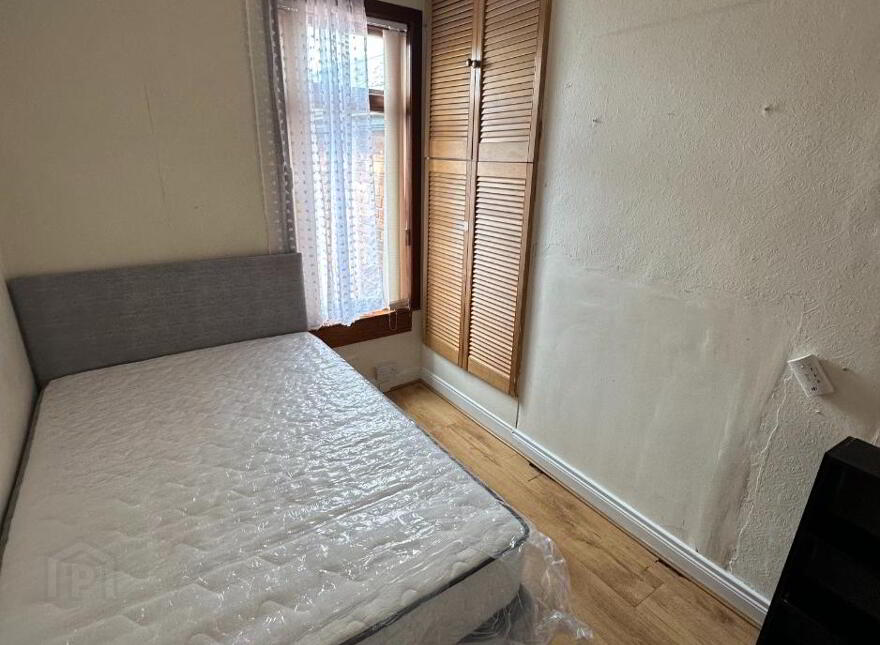 68 Sandymount Street, Stranmillis, Belfast, BT9 5DQ