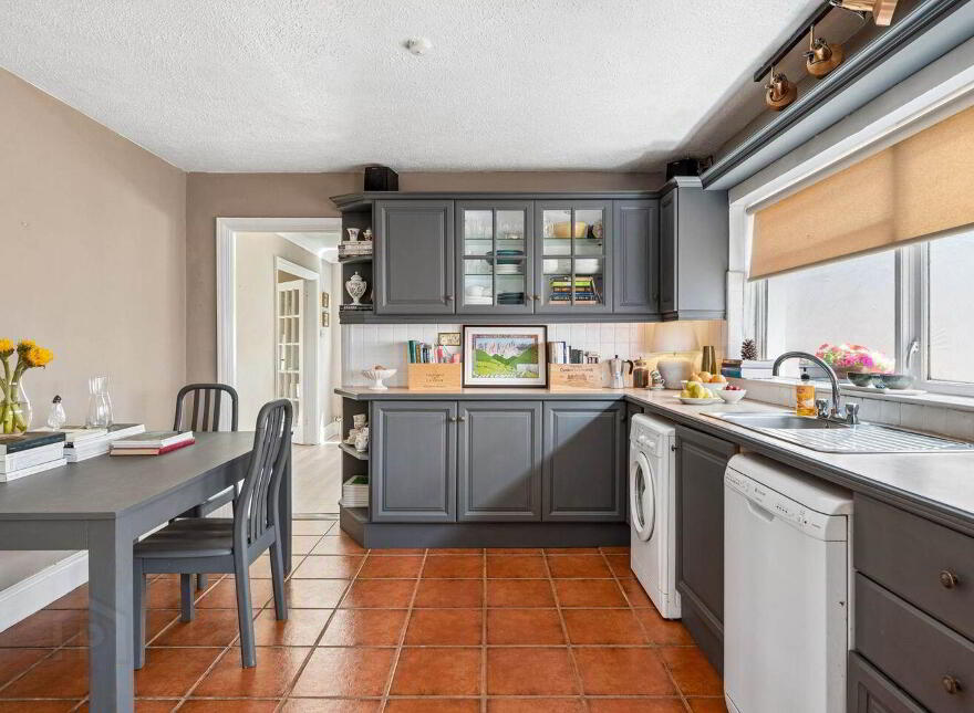2 Lambay Court, Coast Road, Malahide, K36RY86
