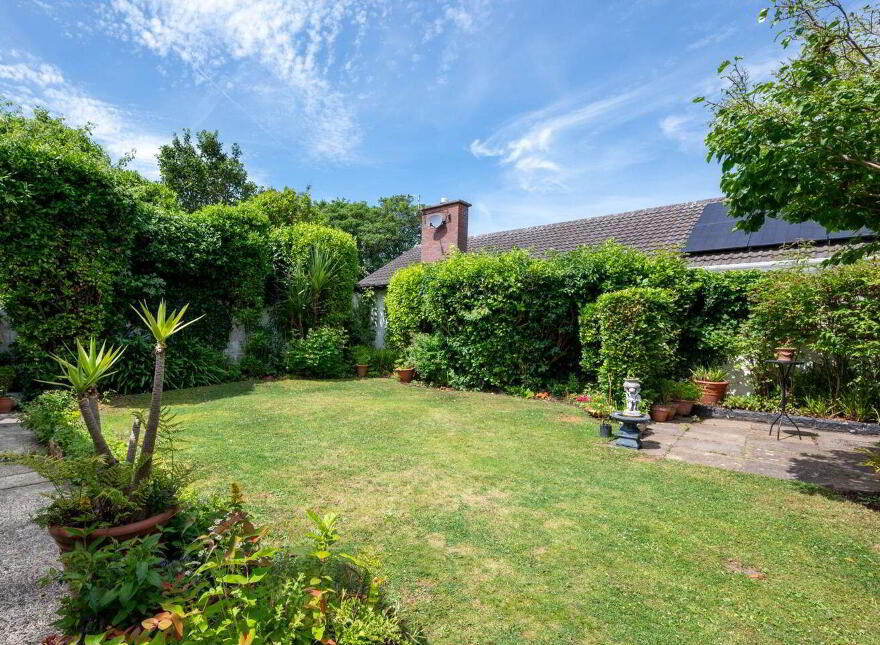 2 Lambay Court, Coast Road, Malahide, K36RY86