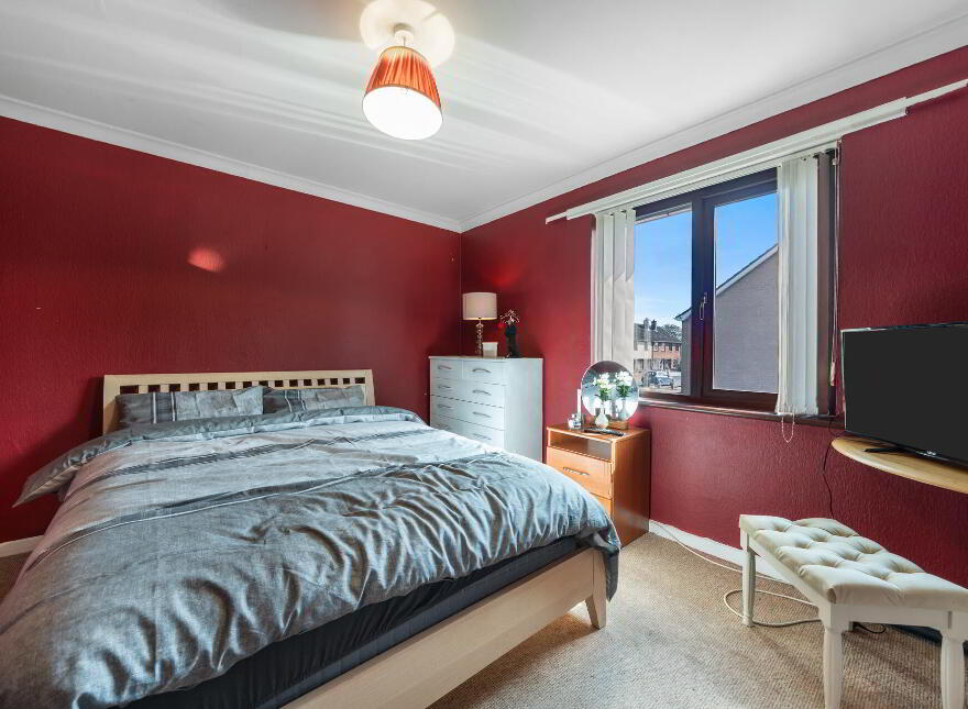 17b Parkview, Low Road, Lisburn, BT27 4XY