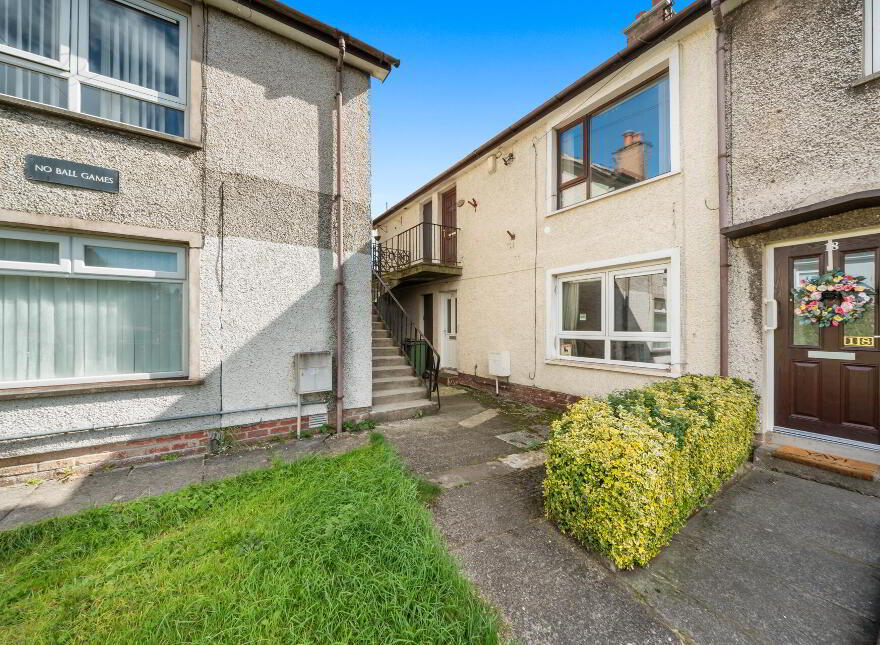 17b Parkview, Low Road, Lisburn, BT27 4XY