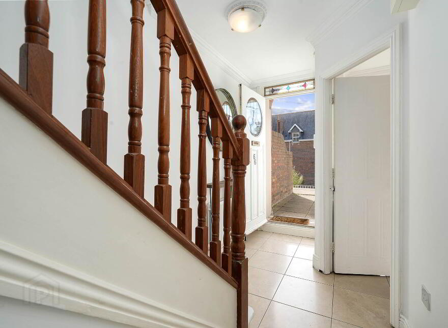 66 Radcliffe Hall, Saint John`s Road, Sandymount, Dublin, D04W2V4