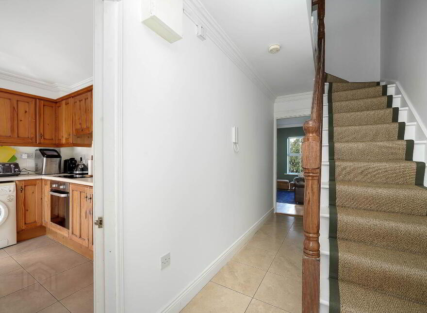 66 Radcliffe Hall, Saint John`s Road, Sandymount, Dublin, D04W2V4