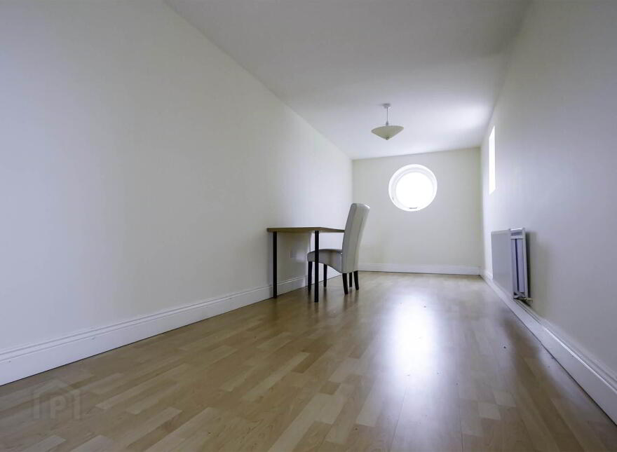 66 Radcliffe Hall, Saint John`s Road, Sandymount, Dublin, D04W2V4