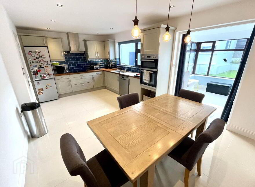 21 Seaview Drive, Cartron, Sligo, F91T2R1