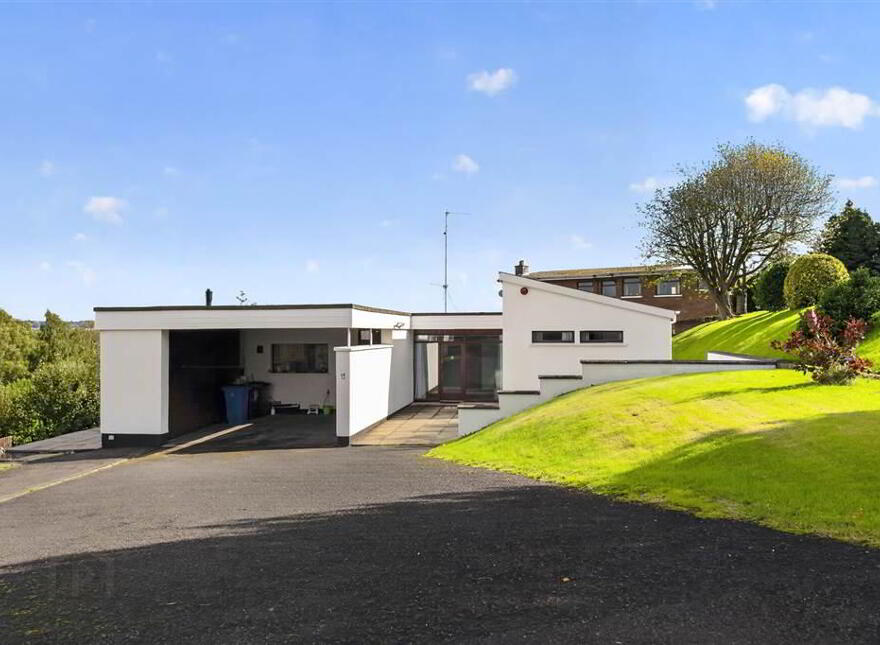 15 Fairtree Hill, Lambeg, Lisburn, BT27 4NR