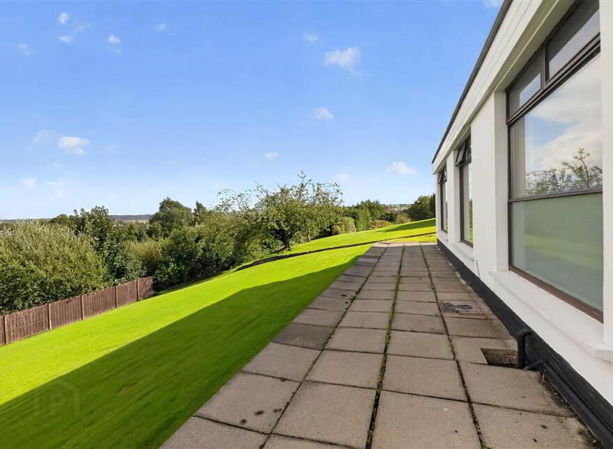 15 Fairtree Hill, Lambeg, Lisburn, BT27 4NR