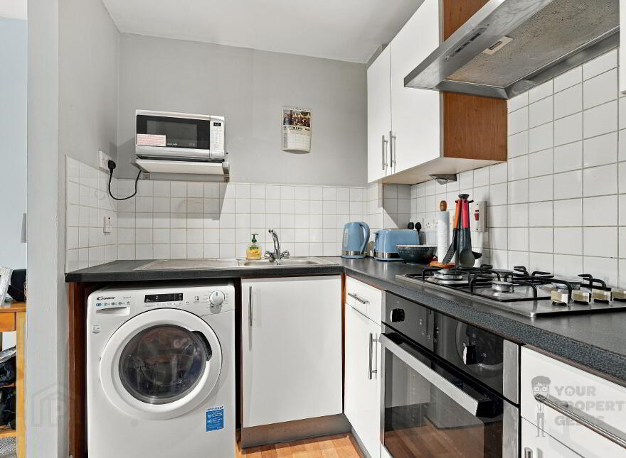 69 Old Bakers Court, Belfast, BT6 8QE