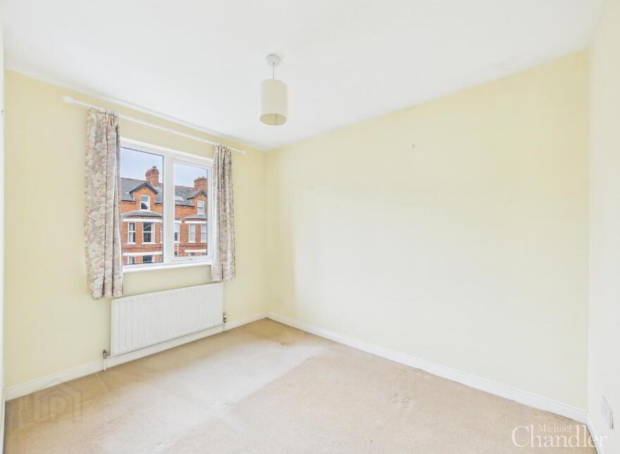16 Ardmore Avenue, Belfast, BT7 3HD