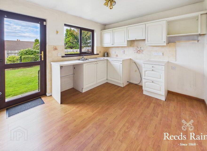 5 Heron Crescent, Newtownards, BT23 8WH