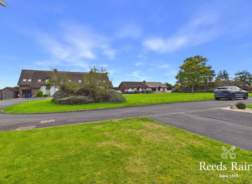 5 Heron Crescent, Newtownards, BT23 8WH