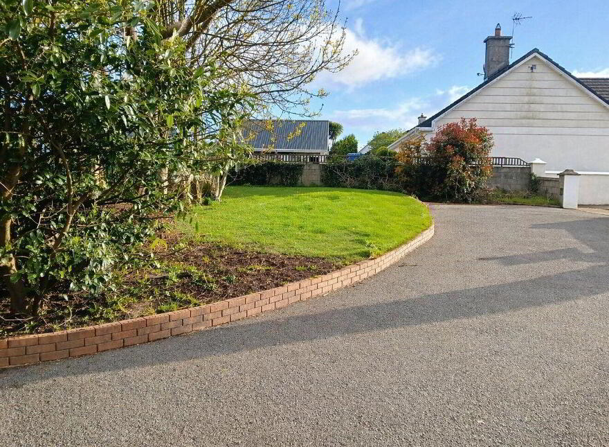 Barrack Rd, Mitchelstown Near, Fermoy