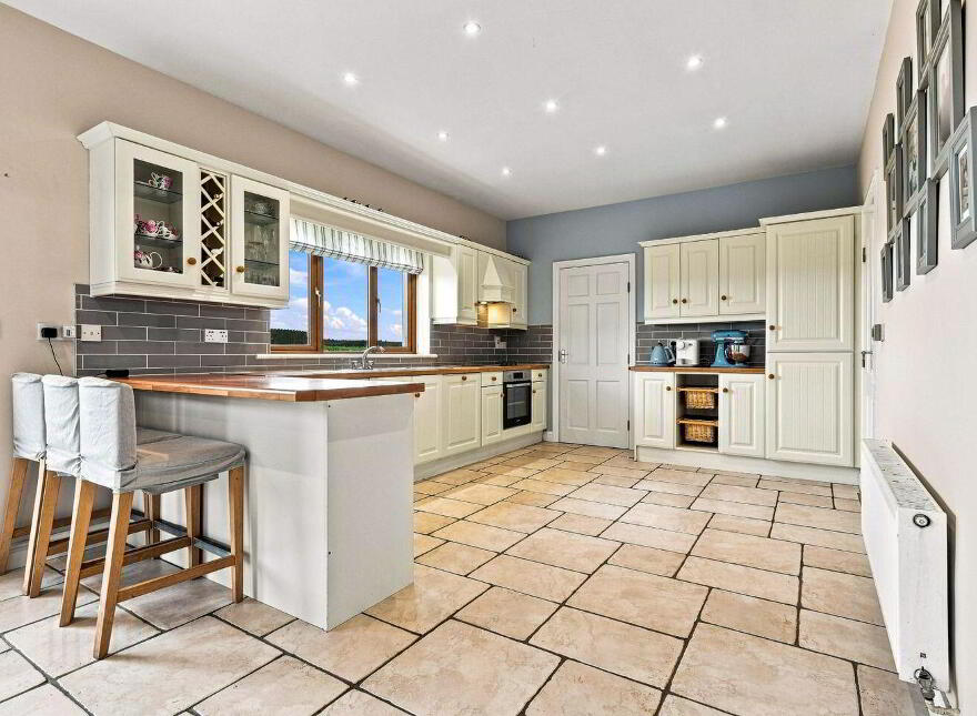 Clonmoyle Tullylost, Kildare, R51VX07