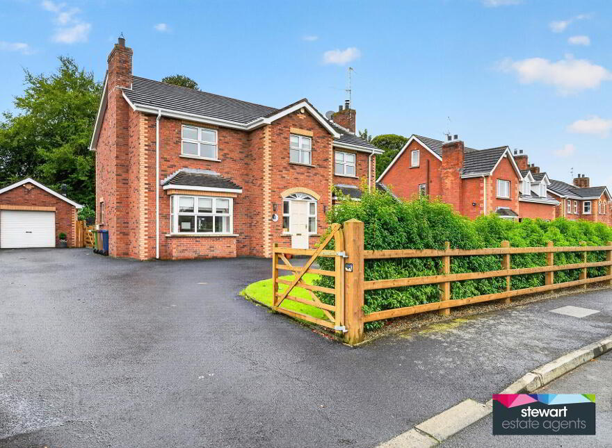 3 Chestnut Manor, Mill Hill, Waringstown, BT66 7TH