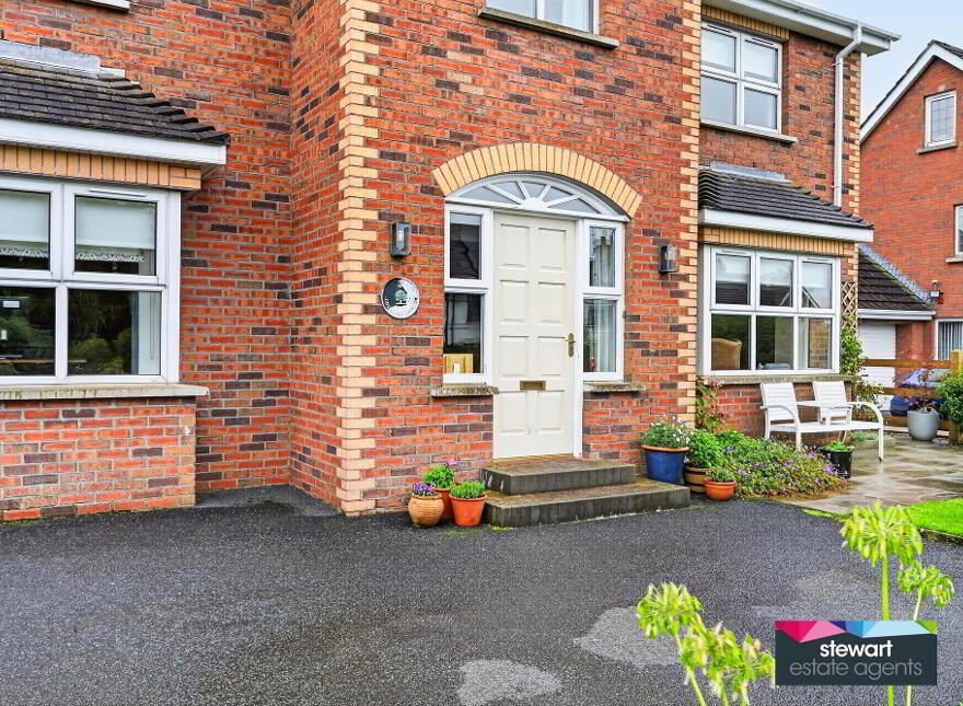 3 Chestnut Manor, Mill Hill, Waringstown, BT66 7TH