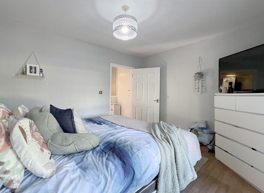 100 Balfour Avenue, Belfast, BT7 2EW