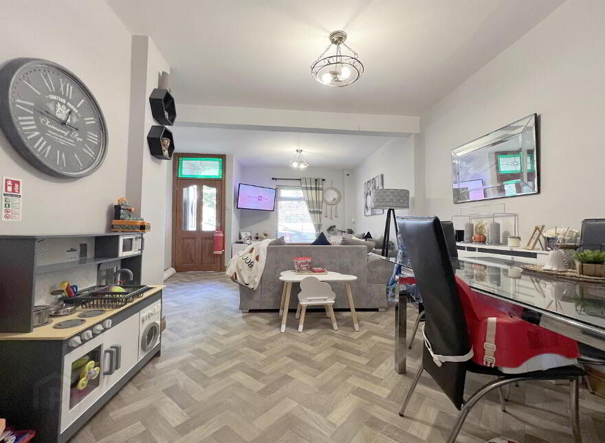 100 Balfour Avenue, Belfast, BT7 2EW