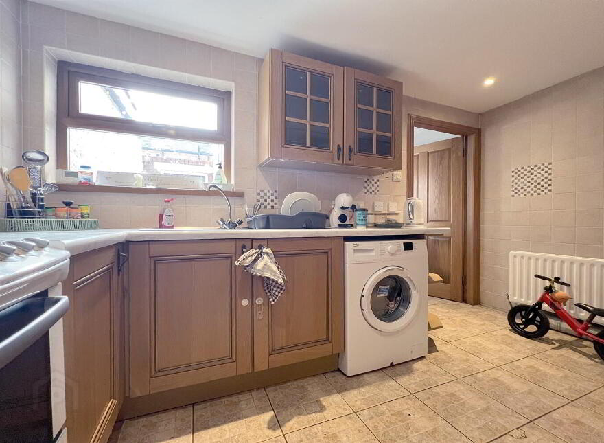 100 Balfour Avenue, Belfast, BT7 2EW
