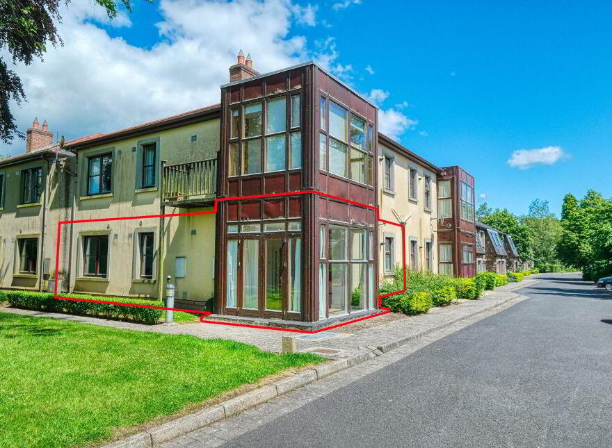 12 Saint Albans, Battery Road, N39E934