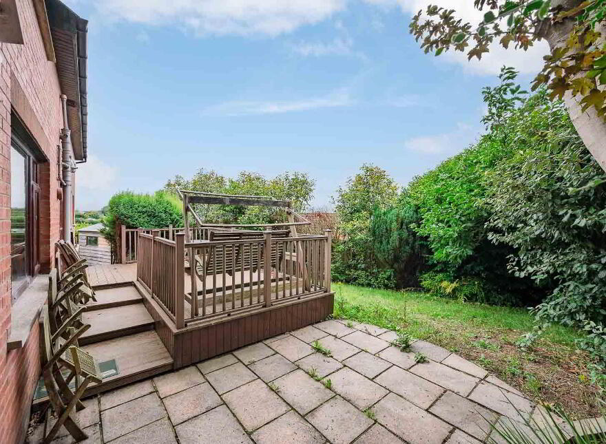13 Elsmere Heights, Belfast, BT5 7TN