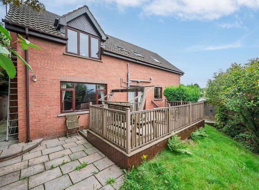 13 Elsmere Heights, Belfast, BT5 7TN