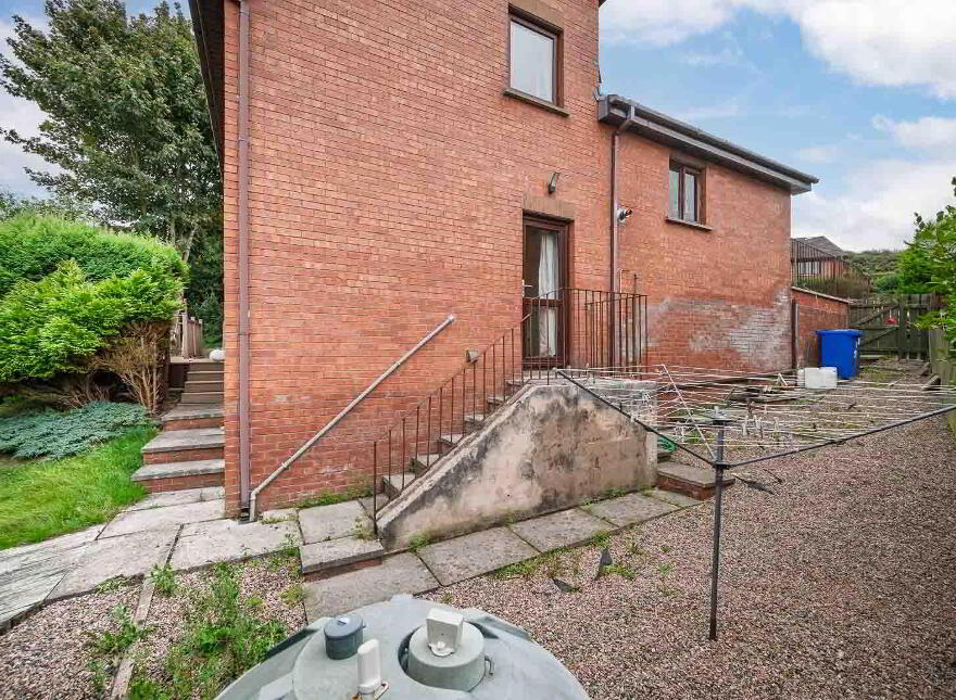 13 Elsmere Heights, Belfast, BT5 7TN