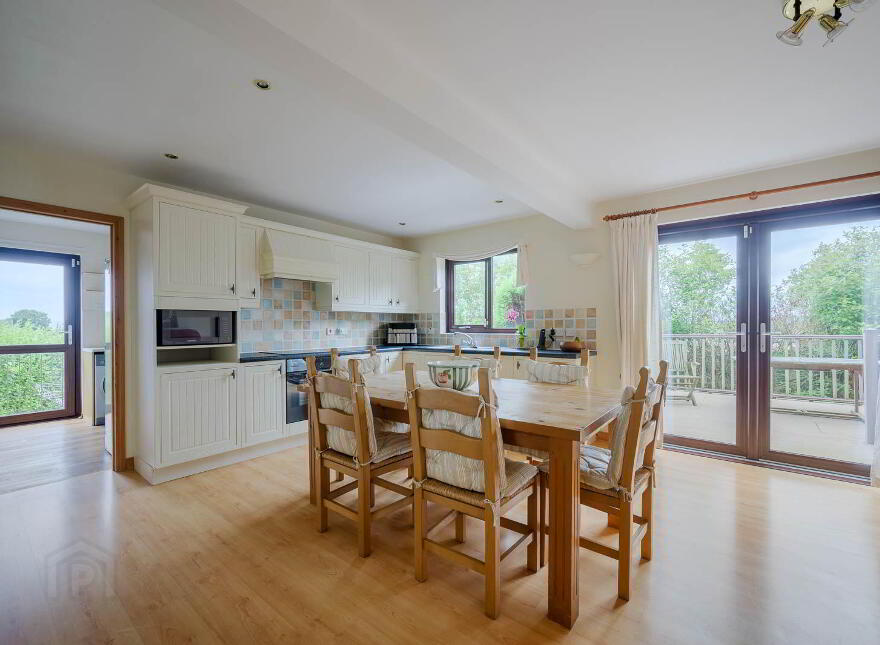 13 Elsmere Heights, Belfast, BT5 7TN