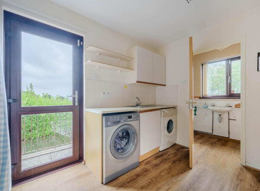 13 Elsmere Heights, Belfast, BT5 7TN