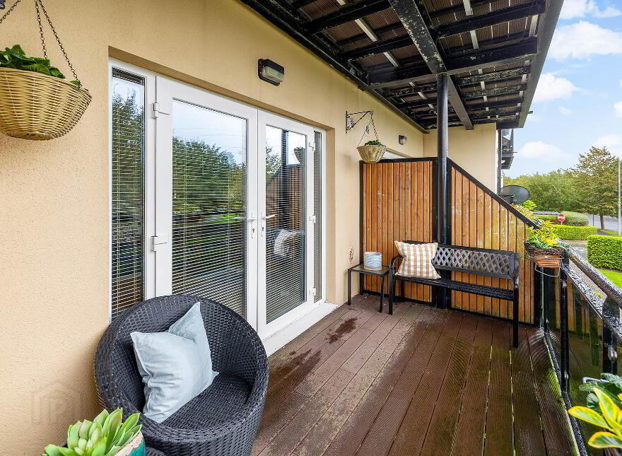 15 The Green, Hazelhatch Park, Celbridge, W23T043