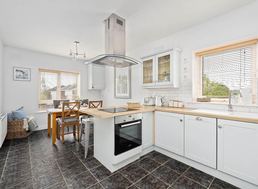 15 The Green, Hazelhatch Park, Celbridge, W23T043