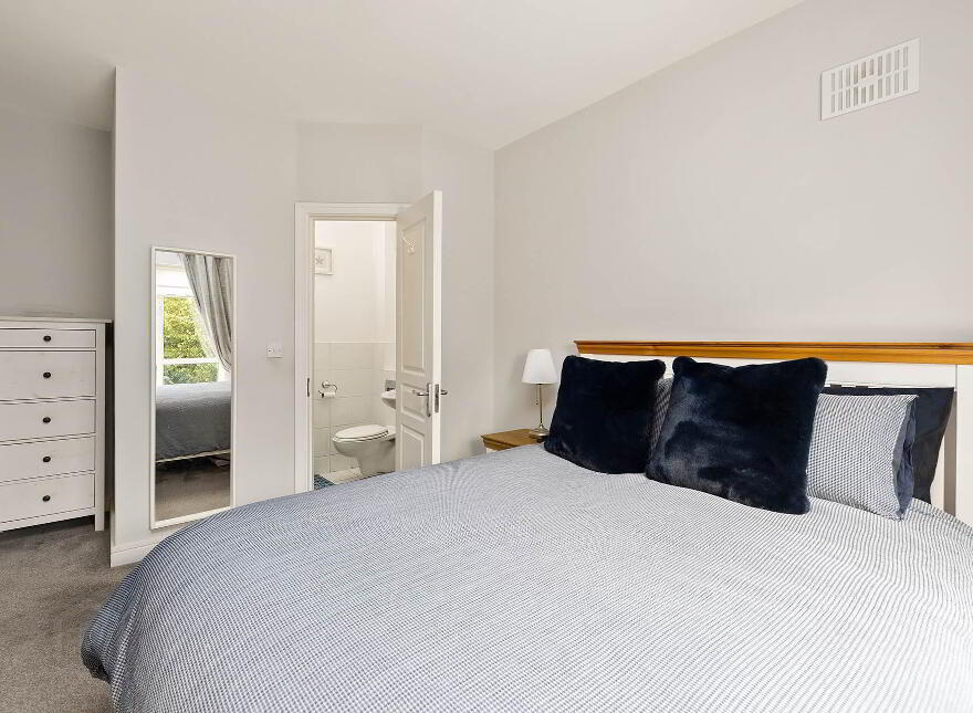 15 The Green, Hazelhatch Park, Celbridge, W23T043
