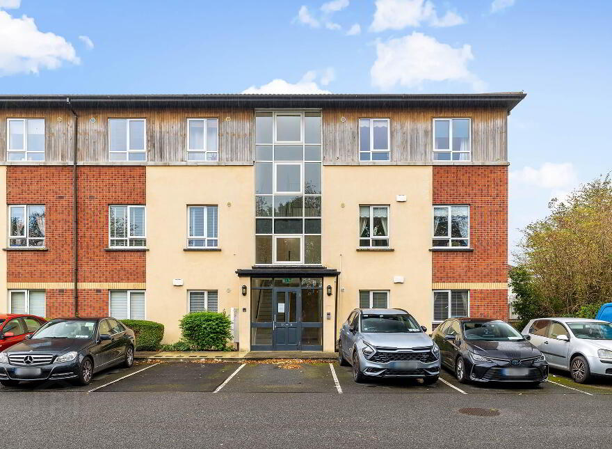 15 The Green, Hazelhatch Park, Celbridge, W23T043