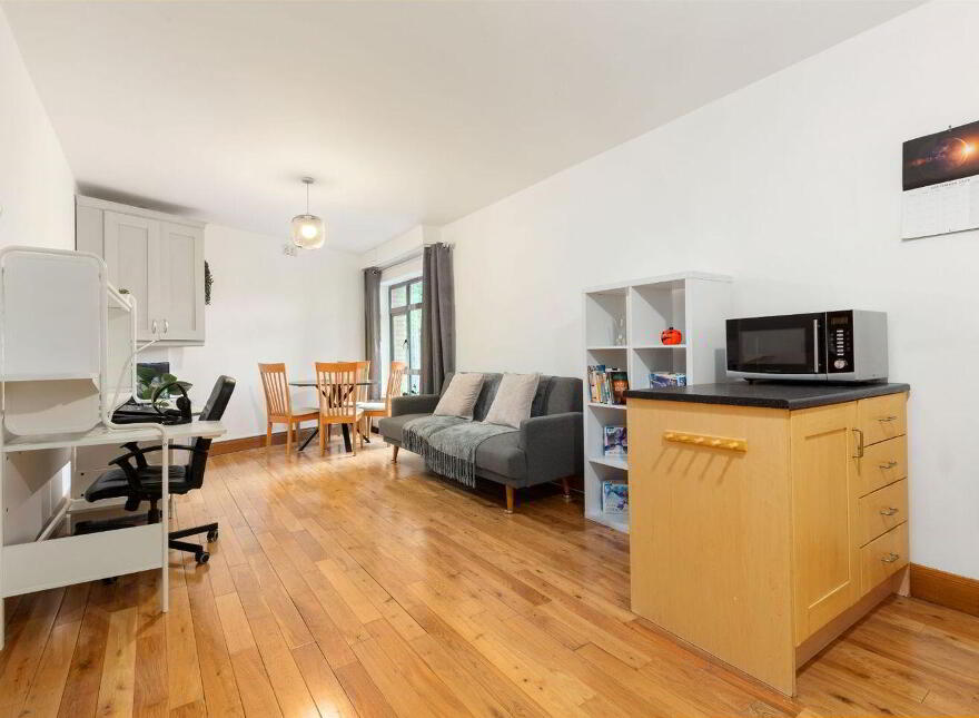 Apartment 9 Creevagh House Dundrum Road, Windy Arbour, Windy Arbour, D14VX43