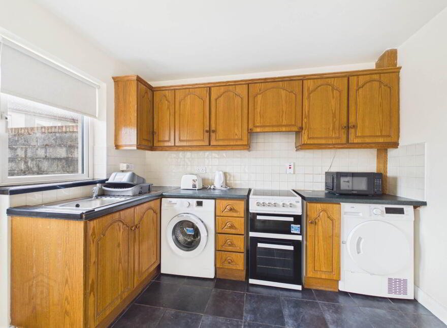 Deerpark Close, Carrick-On-Suir, E32HX28