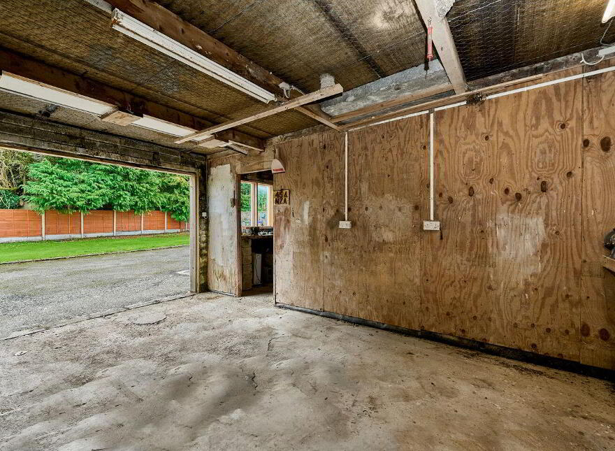 Ballina, Broadford, W91CV6W