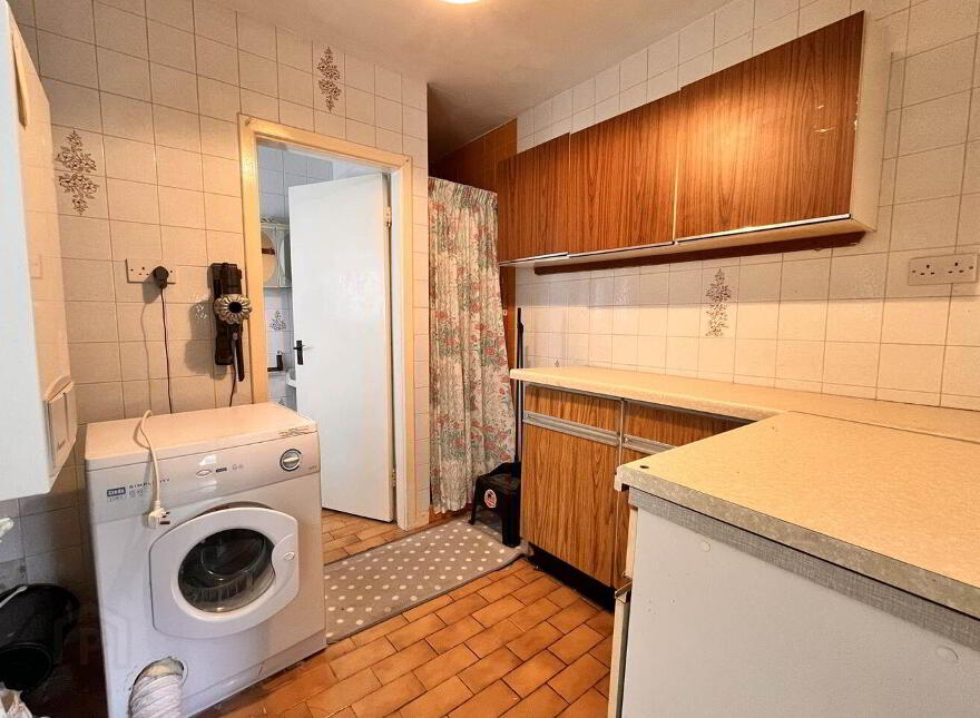 Lissadelle, 87 Upper Newcastle, Galway City, H91R89X