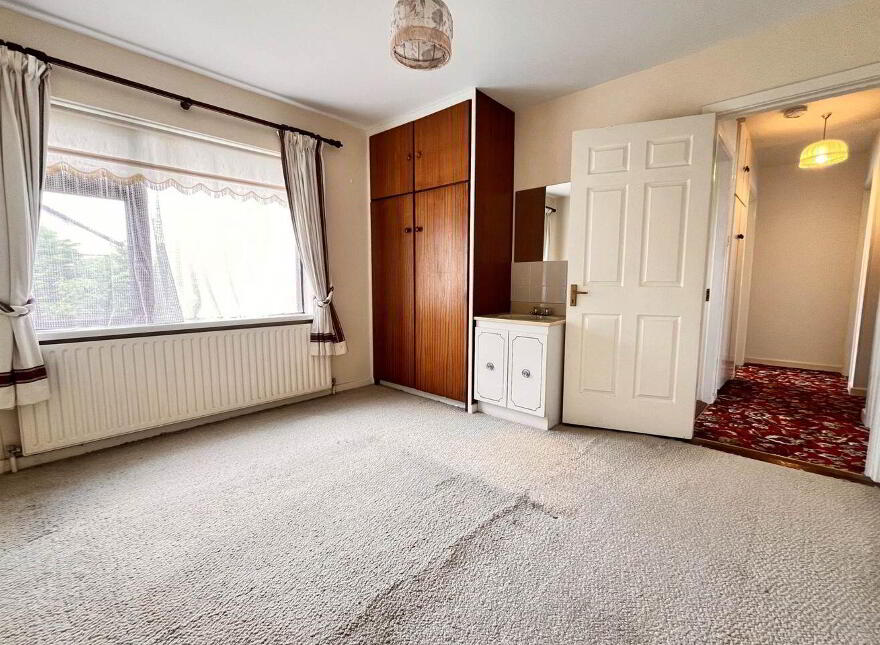 Lissadelle, 87 Upper Newcastle, Galway City, H91R89X