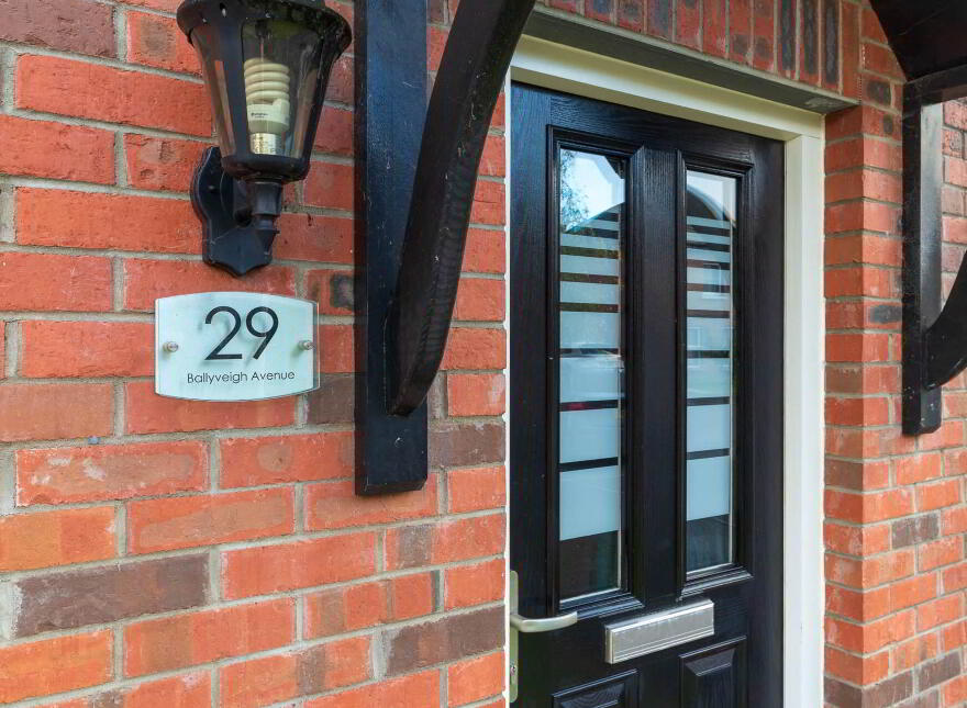 29 Ballyveigh Avenue, Antrim, BT41 2GX